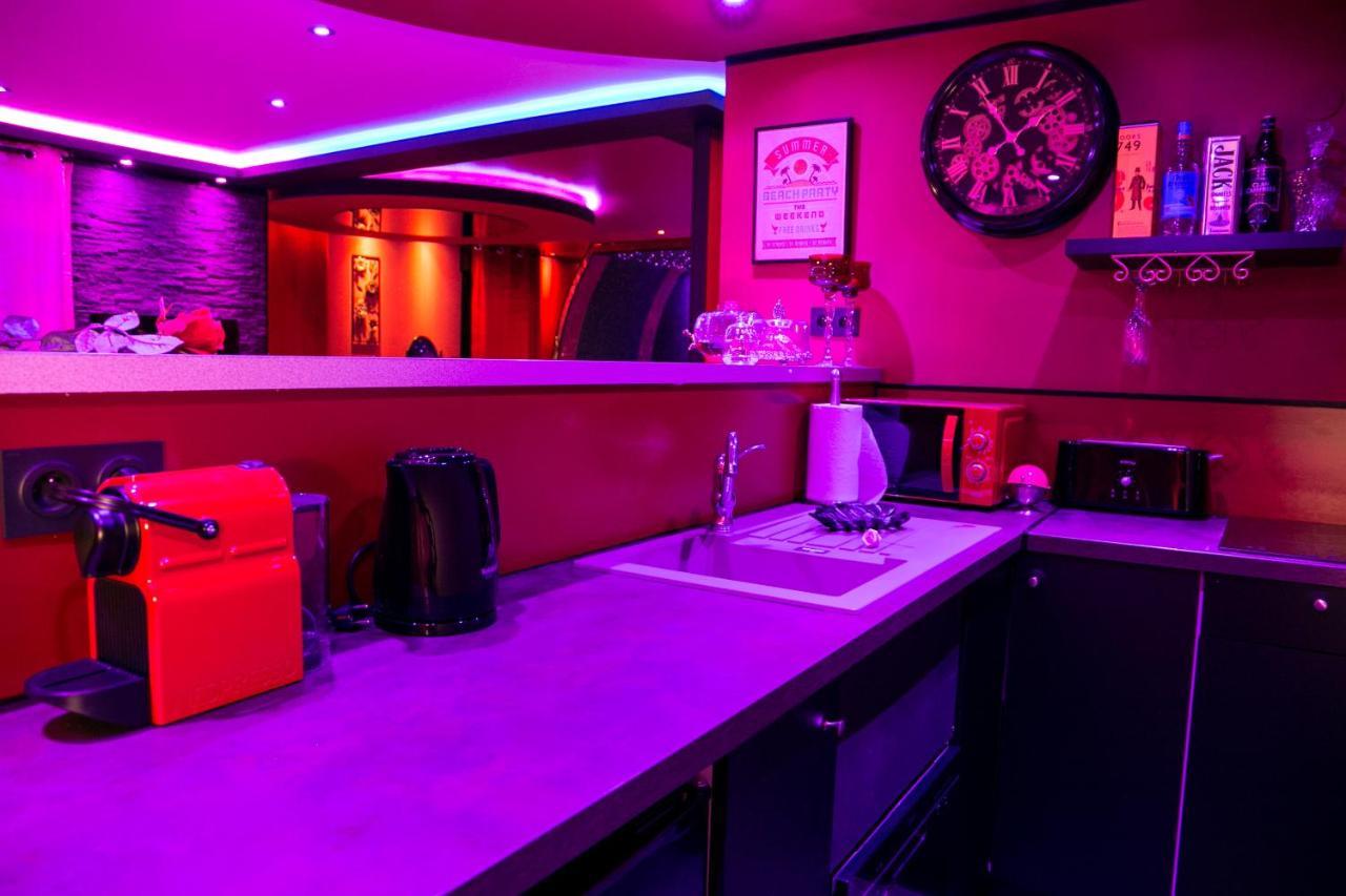 L'Insolite Spa Privatif "Suite Luxueuse-Jacuzzi" Toulouse Exterior foto